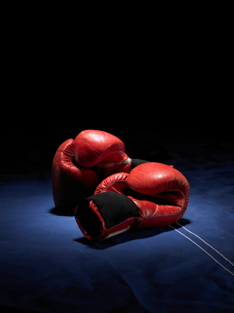 Ma perché si permette che la boxe uccida l’avversario?