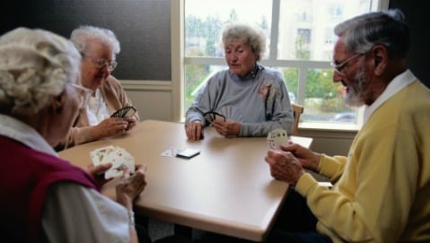 La qualità dell&#8217;aria nelle case di riposo influenza la salute degli anziani
