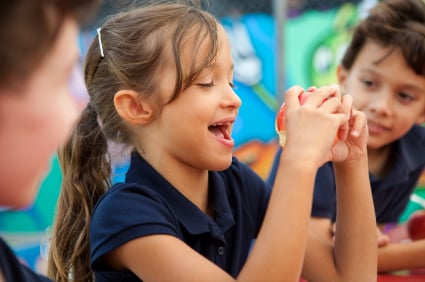L&#8217;alimentazione in età scolare e nell&#8217;adolescenza