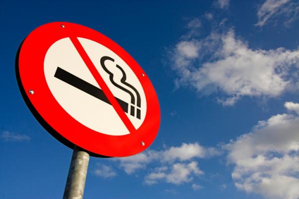 La guerra europea al fumo