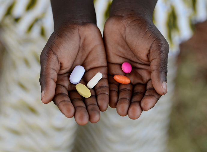 Aids: nel mondo ancora troppa disparità nelle cure