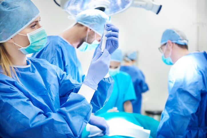 Covid-19 e cancro: vaccino salvavita nei malati prima dell&#8217;intervento