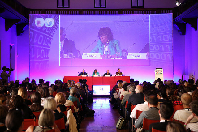 29233743164_067771997f_z