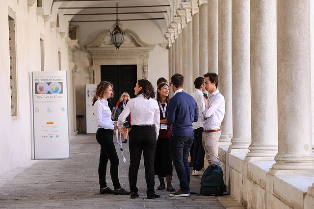 365225886447979a13009z