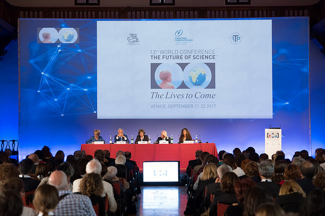 372032423920bd2a5266bz-1