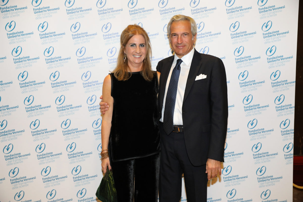 0051-fuv37272611194o