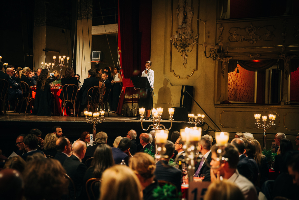 2015fuvcomo12oct1-0445