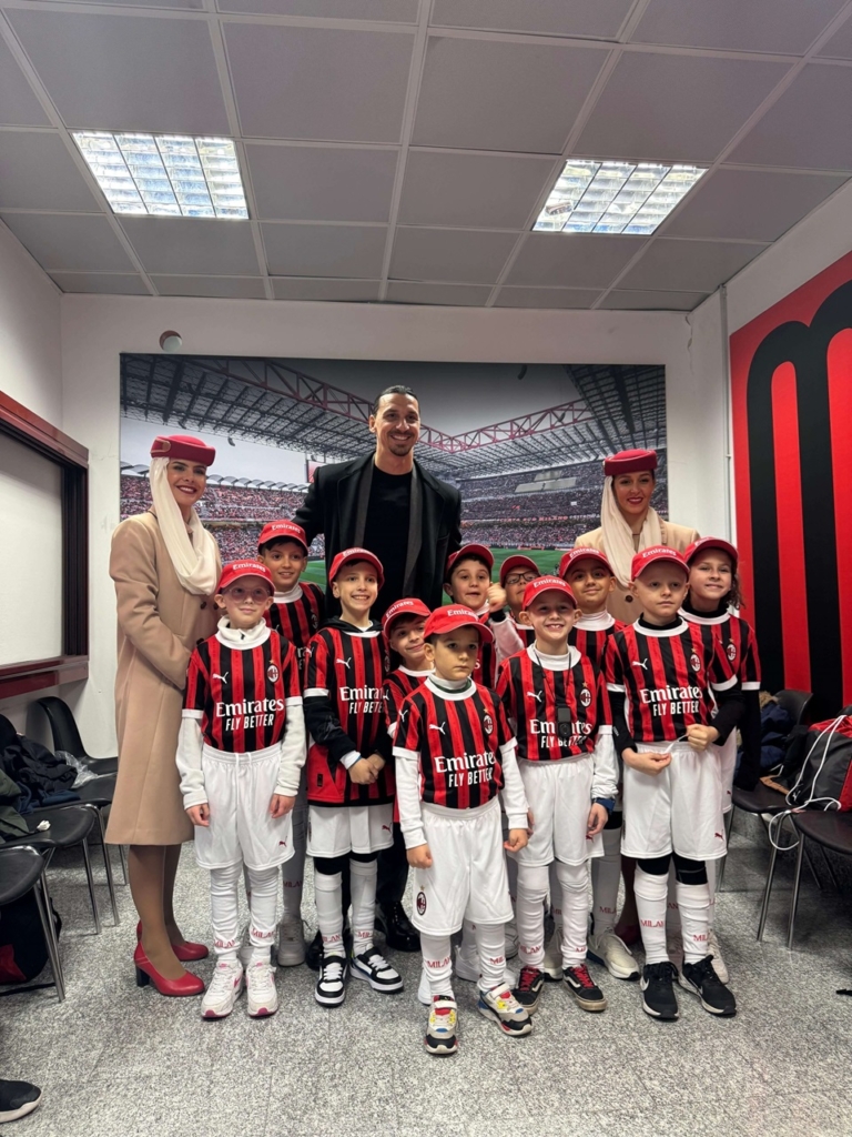 milan-inter-mascotte-2